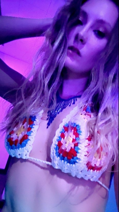 Scarlett Champagne pornstar top photo