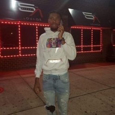 Money Staxx_ exclusive star photo