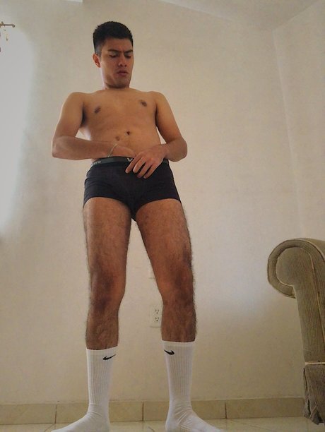 P lux perfect actress picture