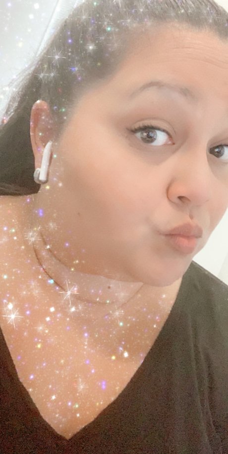 China40 star naked pic