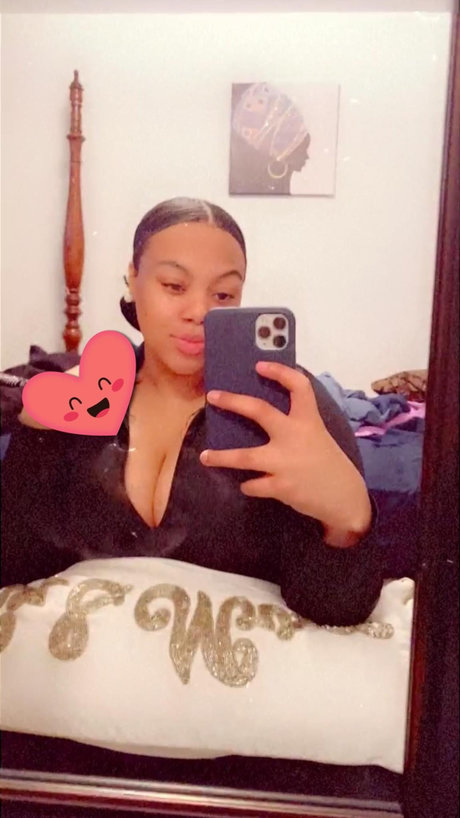 xPinkyy top profile image