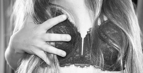 Sydney Rose naked model galleries