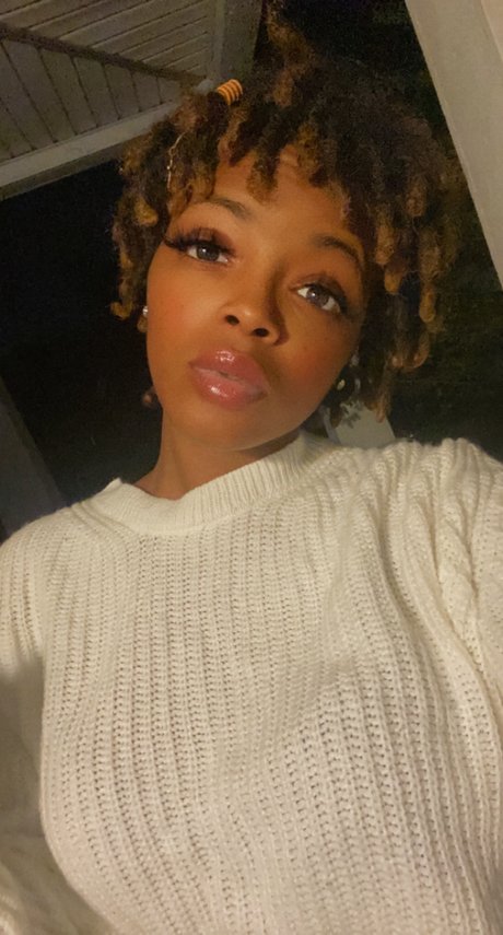 GOBBLE GOBBLE adult star pictures