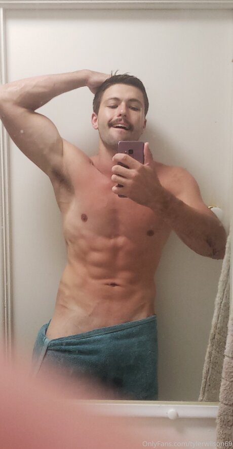 Tyler Wilson pornstar nudes galleries