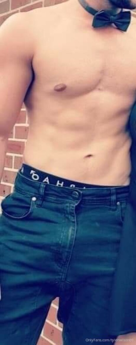 Tyler Wilson pornstar art pictures