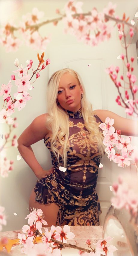 SnowDollas_ pretty actress gallery