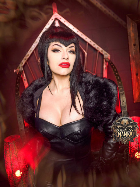 Goddess Manku free model picture