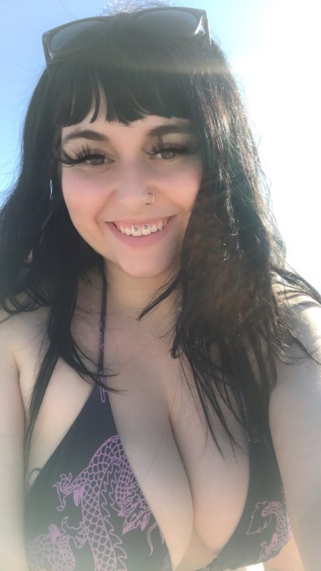 Thorn_ top profile image