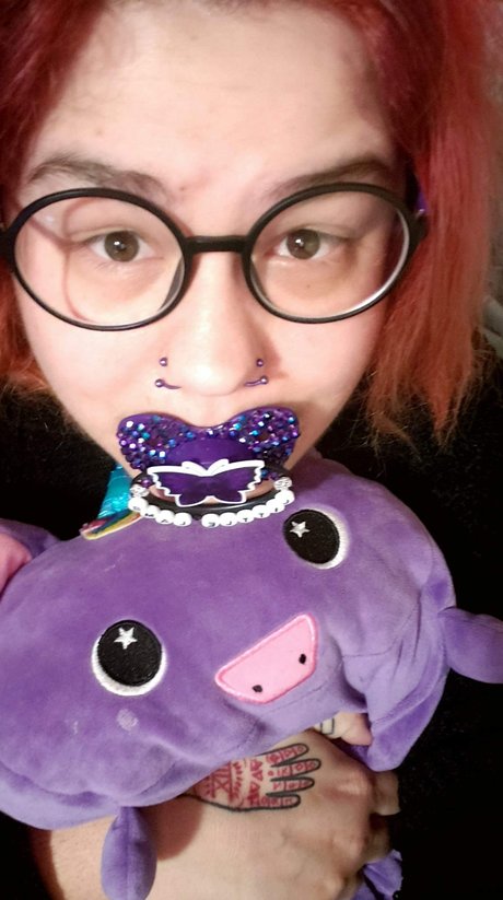 WYKId King model erotic pictures