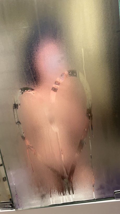 Hot Cross Buns porn star pictures