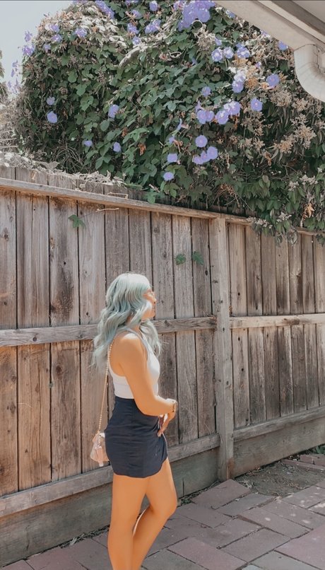 KVTE high quality pornstar photo