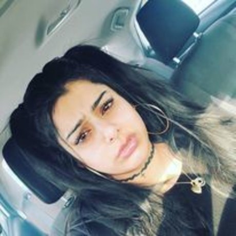 opps erotic model picture