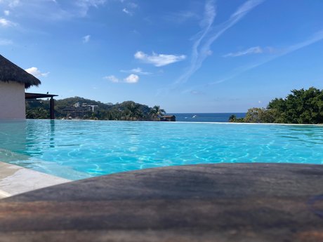 OakleyP pornstar nudes image