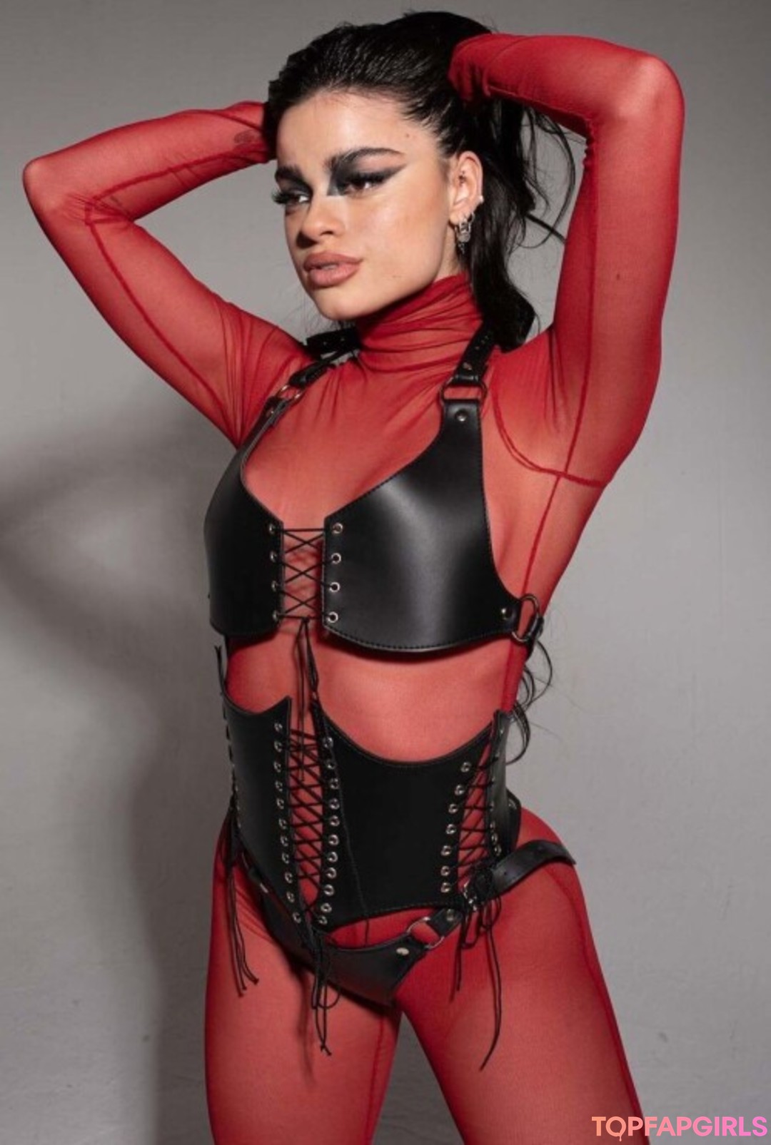 flat chested onlyfans hot image