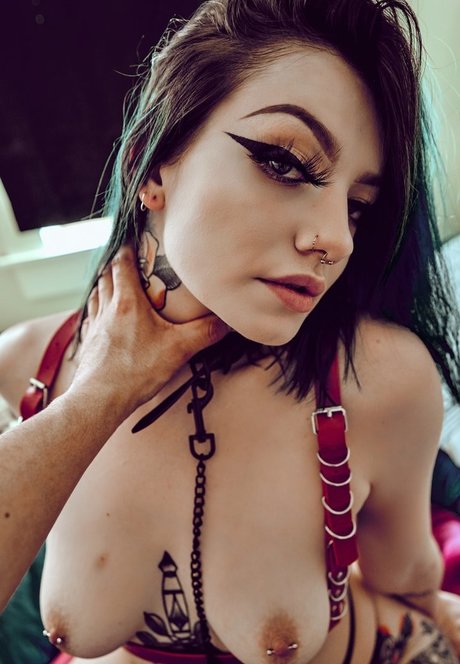 KrispyKremeRose star nude galleries