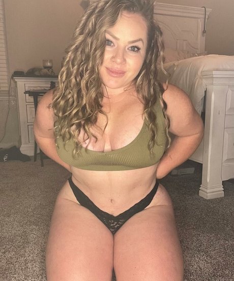 notyouraverage xxx star archive