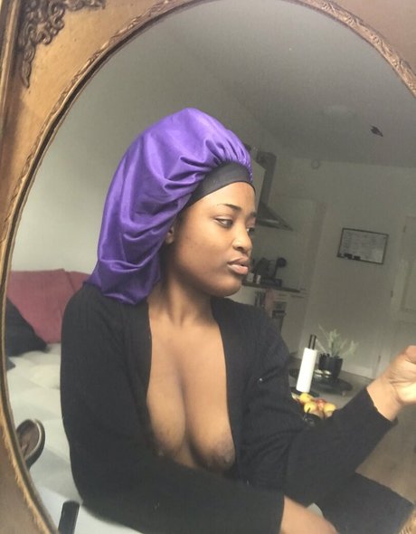 Mellaa Baby pornstar sex photo