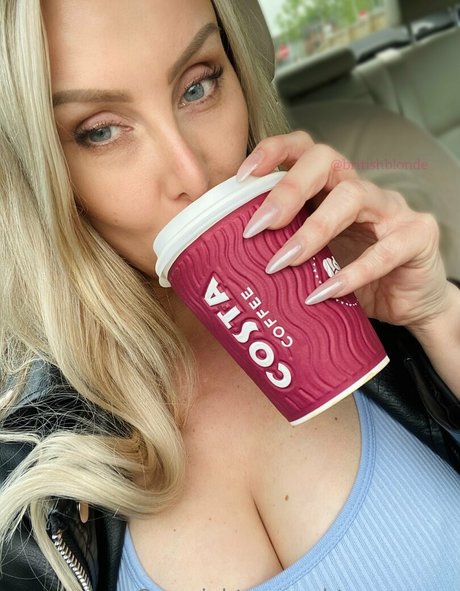 naughtymother star art archive