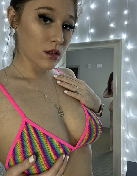 Nialeebb Nialeebby hot star pics