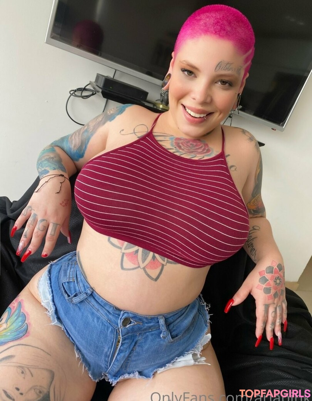 ariapink star adult image