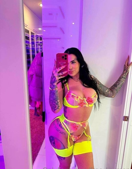 free karmen top model pics