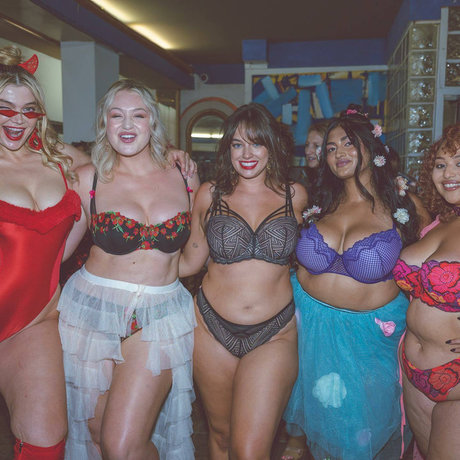 black shemale onlyfans hot porn pic