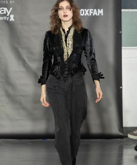 Jasmine van den Bogaerde perfect pornstar pic