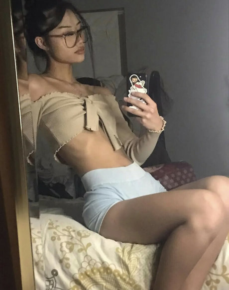 Foreign bich model archive