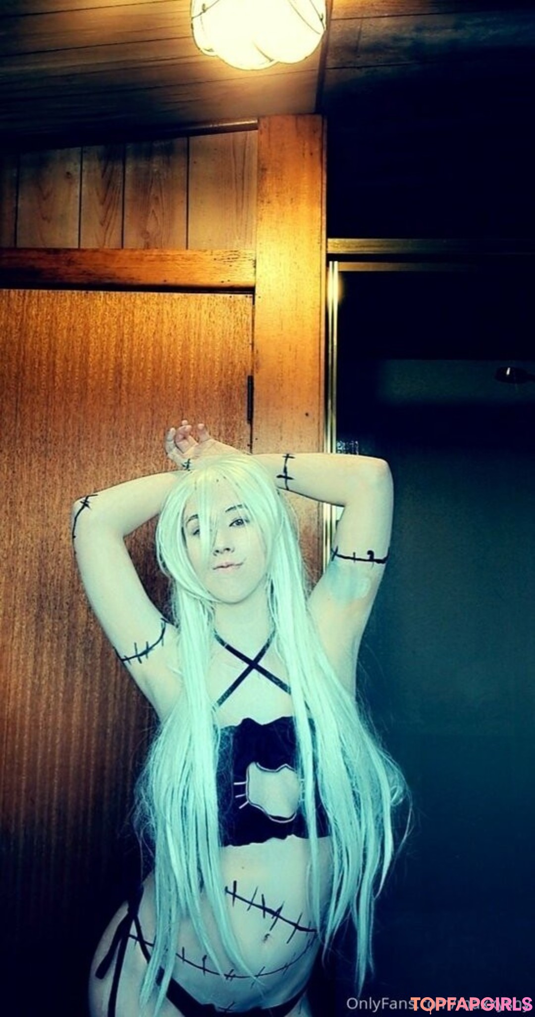 maxxyshy model adult photo