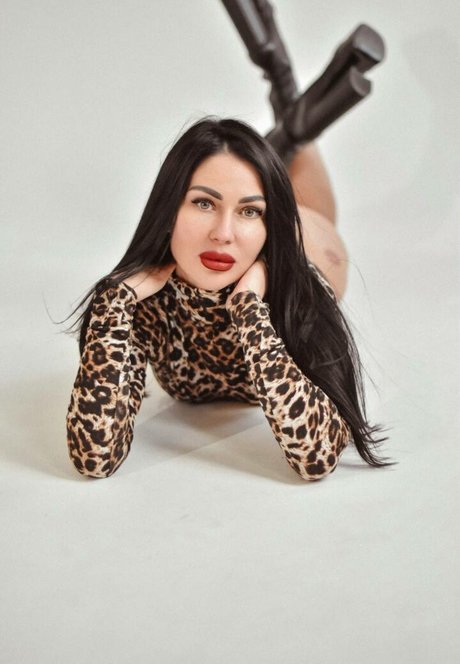 olivi pearl xxx star pics