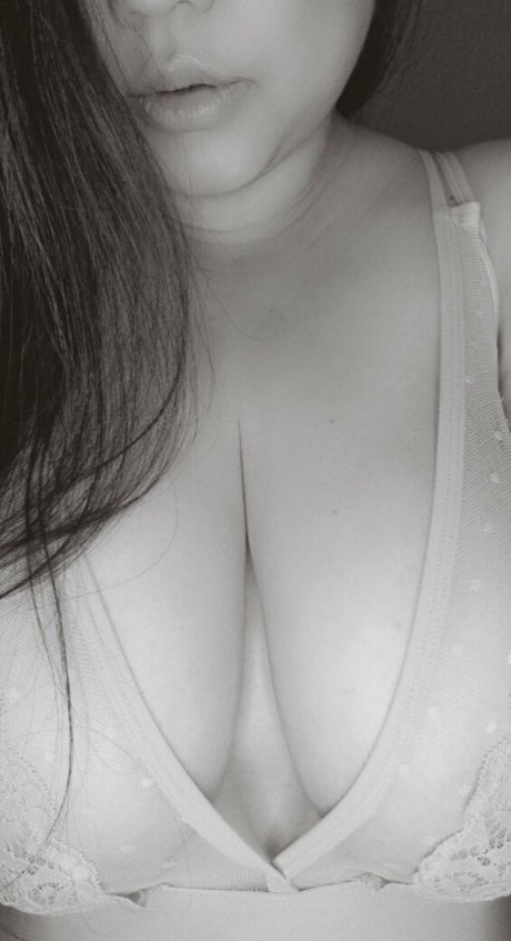 syurii model free archive