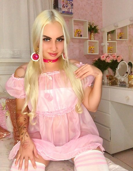 teacher free onlyfans hot naked pictures