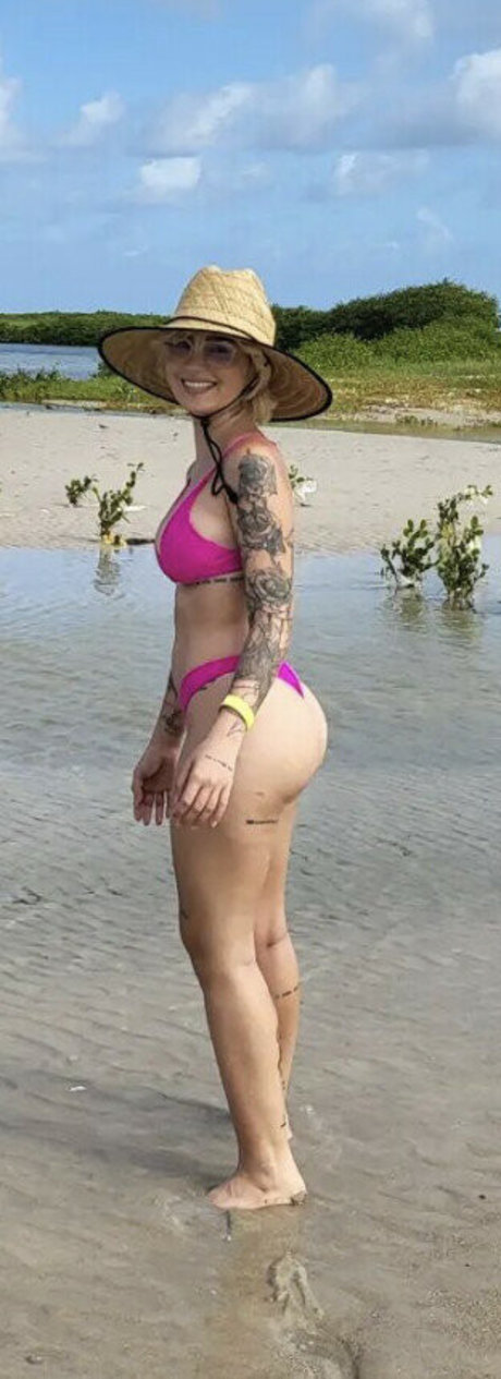 petite latina onlyfans free xxx galleries