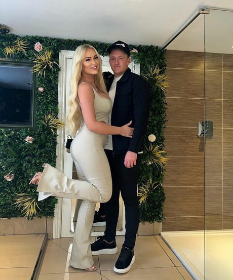 viplaurenxx nude model galleries