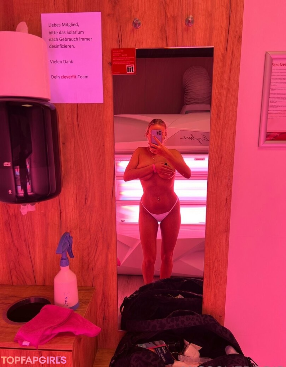 missoverdrip naked model gallery