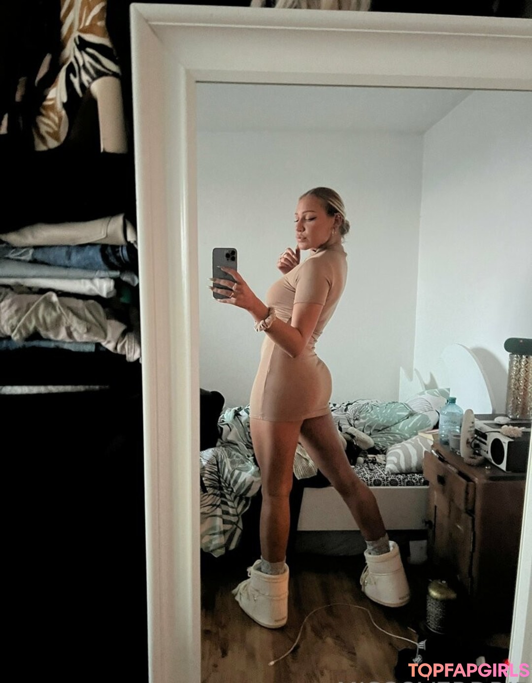 missoverdrip model naked images