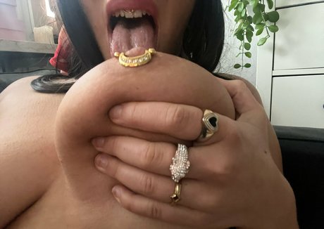 missoverdrip nudes model galleries