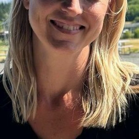 emo trans onlyfans nude images