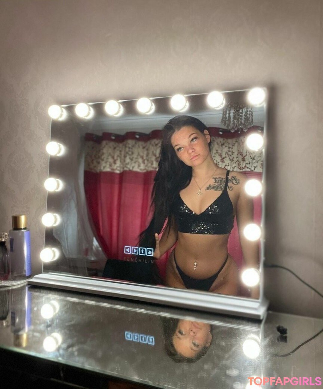 ell maceyx model adult archive