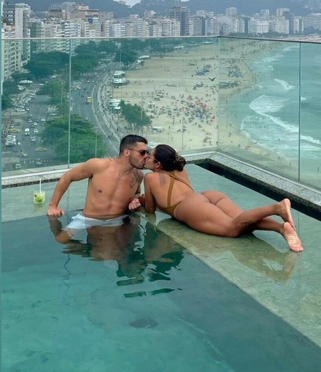 Caroline Veronica star hd pics