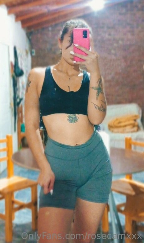 rosecamxxx erotic pornstar photos