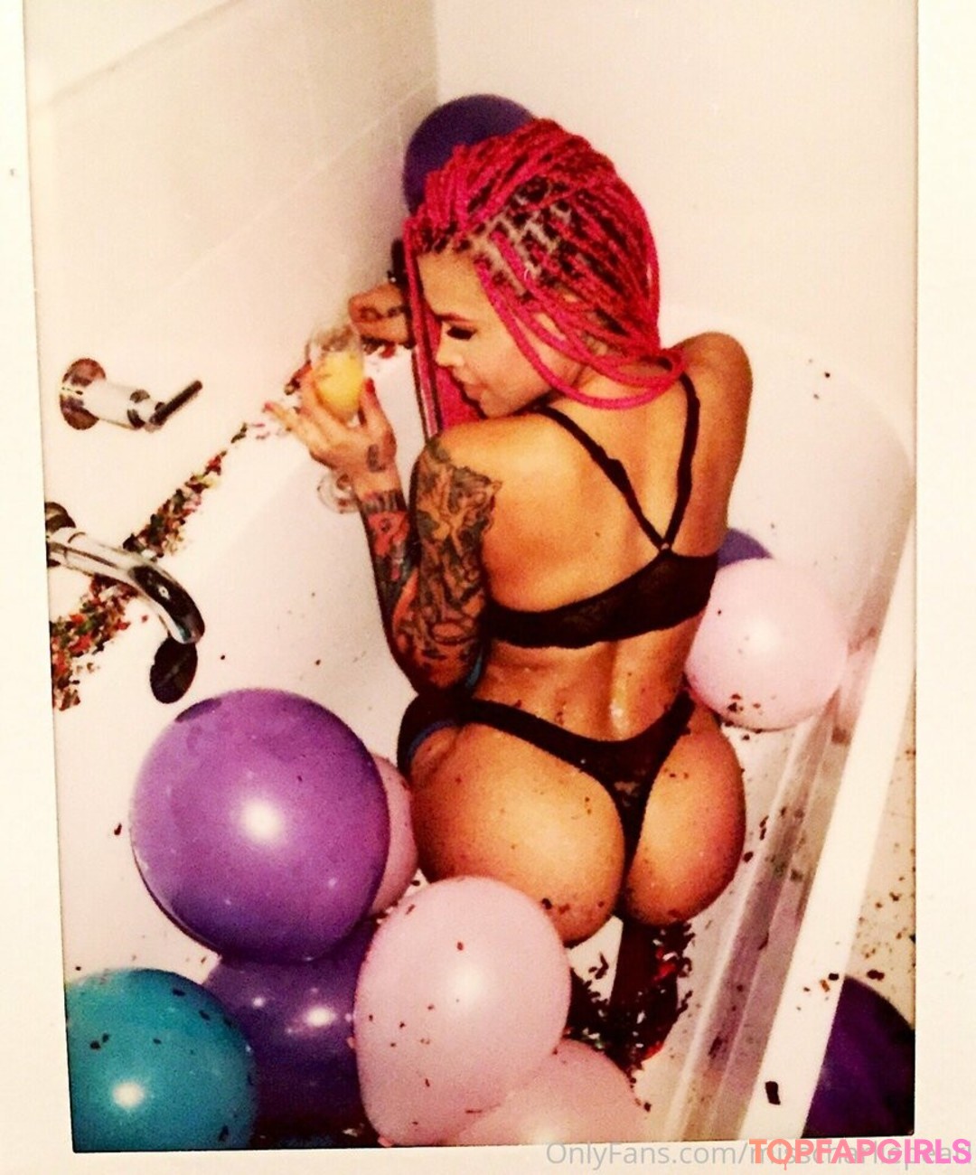 misscharliepearl pornstar nude image