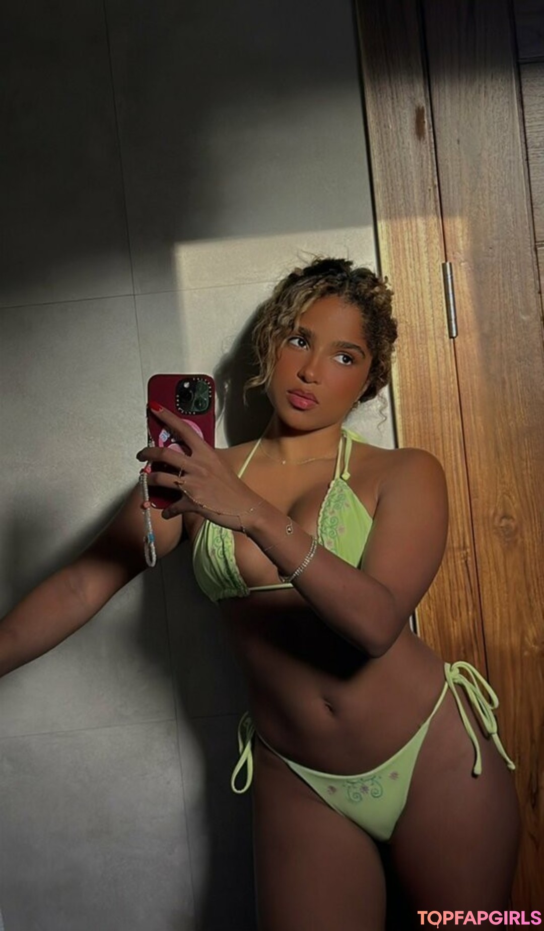 AyannaMarcelin star top gallery
