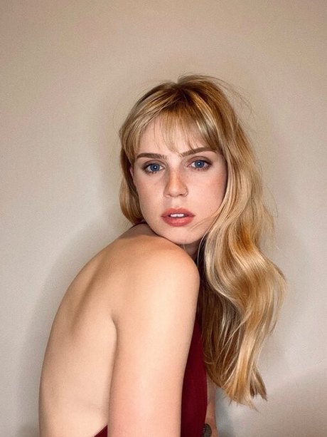 nerdy teen onlyfans nudes pics