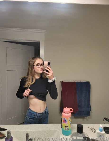 anastasia grace20 model photo