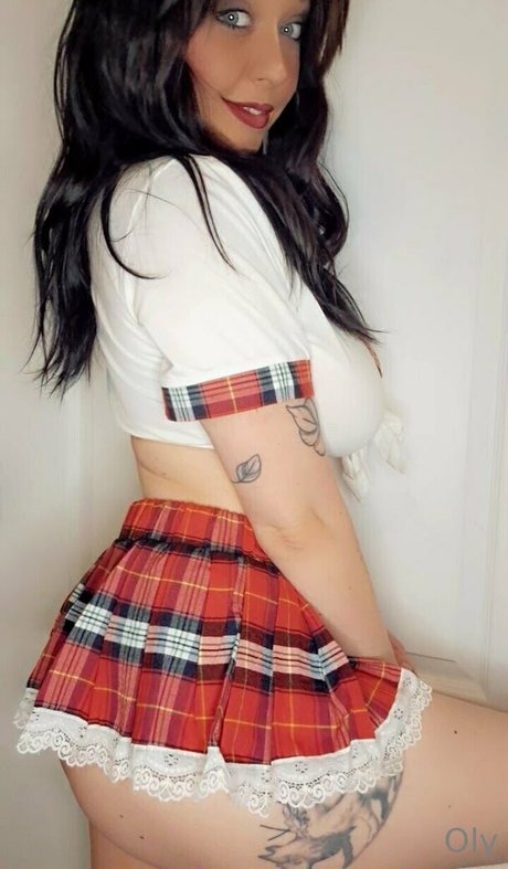 youcancallmeoly pornstar perfect pictures