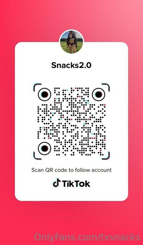 txsnacks exclusive model photo