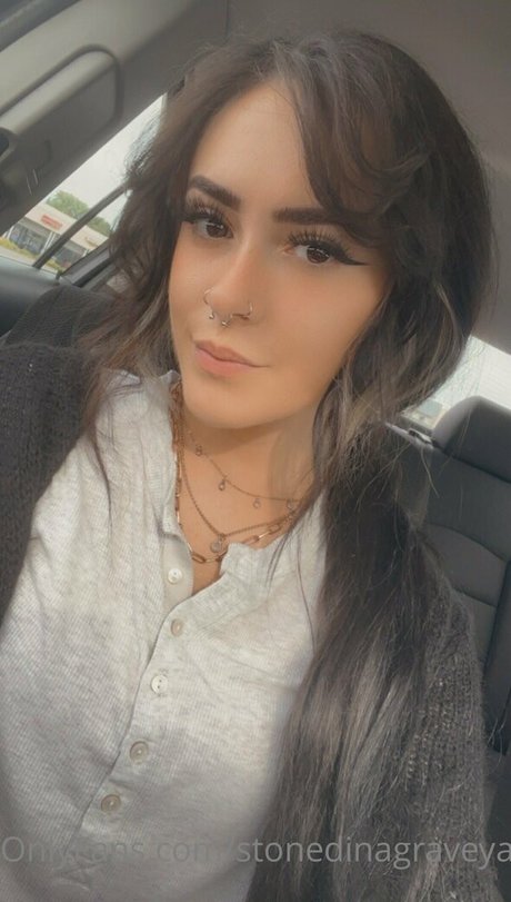 stonedinagraveyard adult star pics