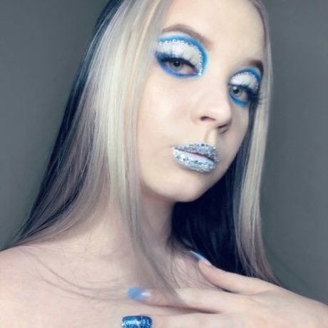 Ravana nude star image