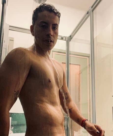 MITCHIEL BRAVO art star pictures